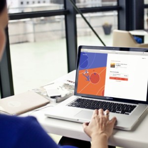 Smartum Checkout -verkkomaksu onnistuu kätevästi eri laitteilla.